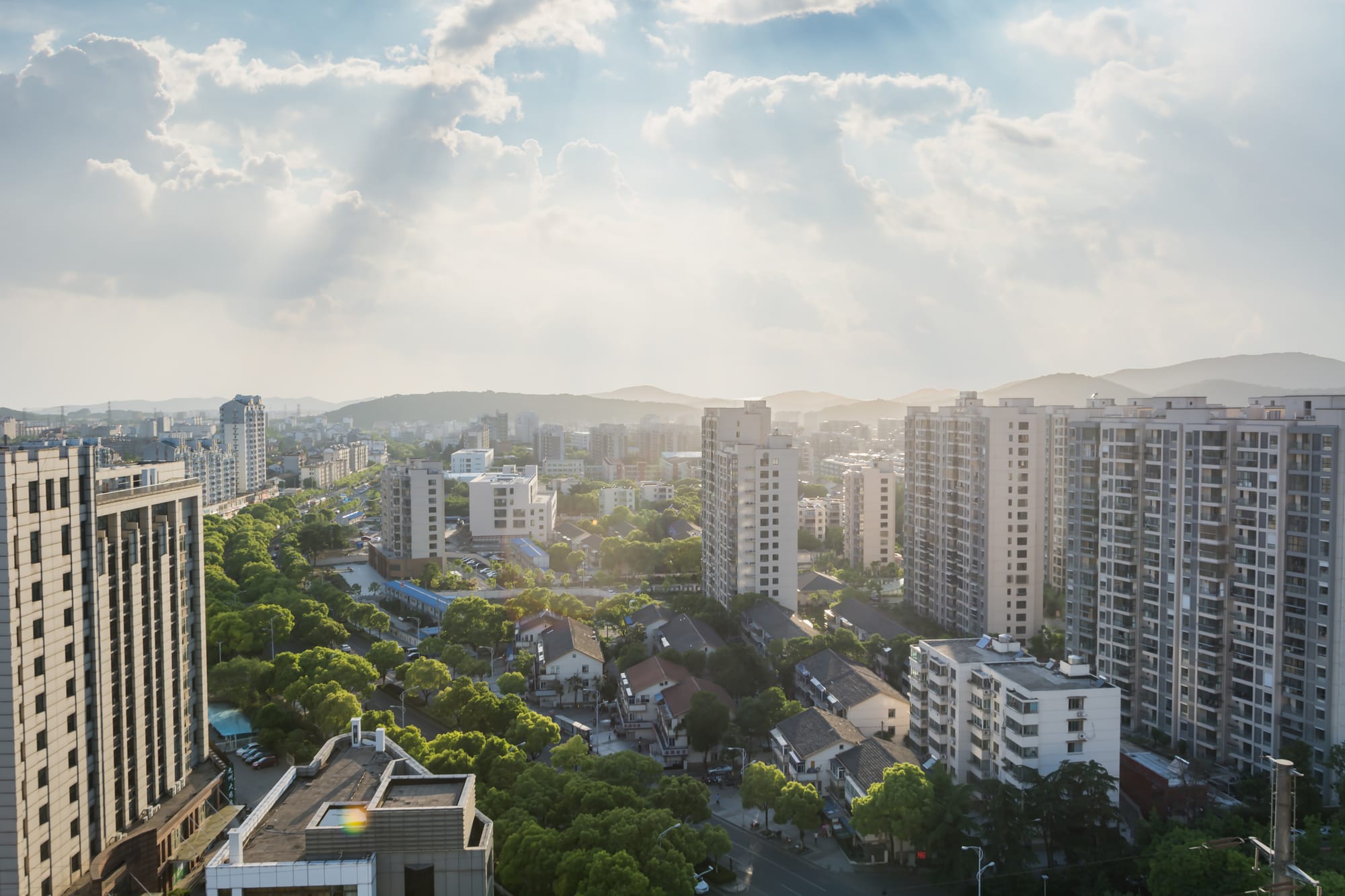 Vue sur la ville et ses constructions, vision d'avenir pour la Guinée